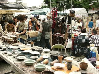 東寺弘法市